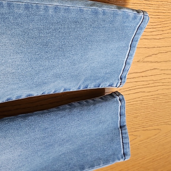 Womens Sonoma Capri length jean - please read item about size - Picture 9 of 11